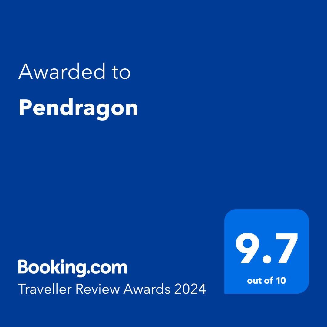 فيلا Pendragon بينزانس المظهر الخارجي الصورة